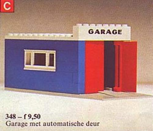 Garage with Automatic Doors