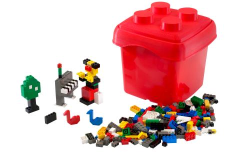 Fun with Bricks {small red bucket}