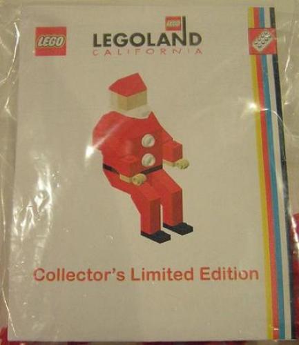 Sitting Santa (Legoland California)