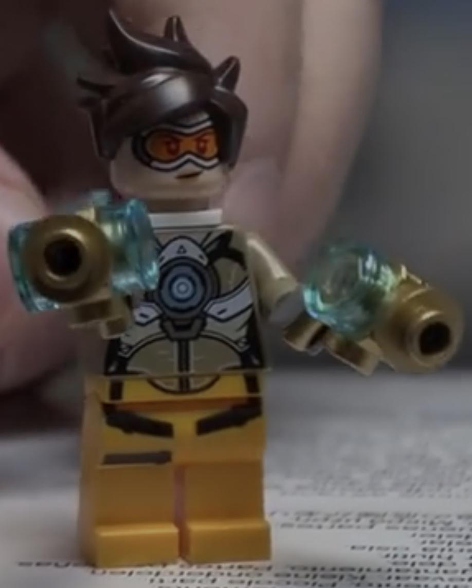 Tracer (Golden Guns Version)
